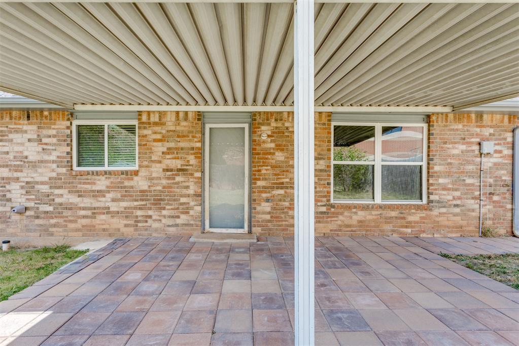10012 S Clegern Avenue Property Photo 34