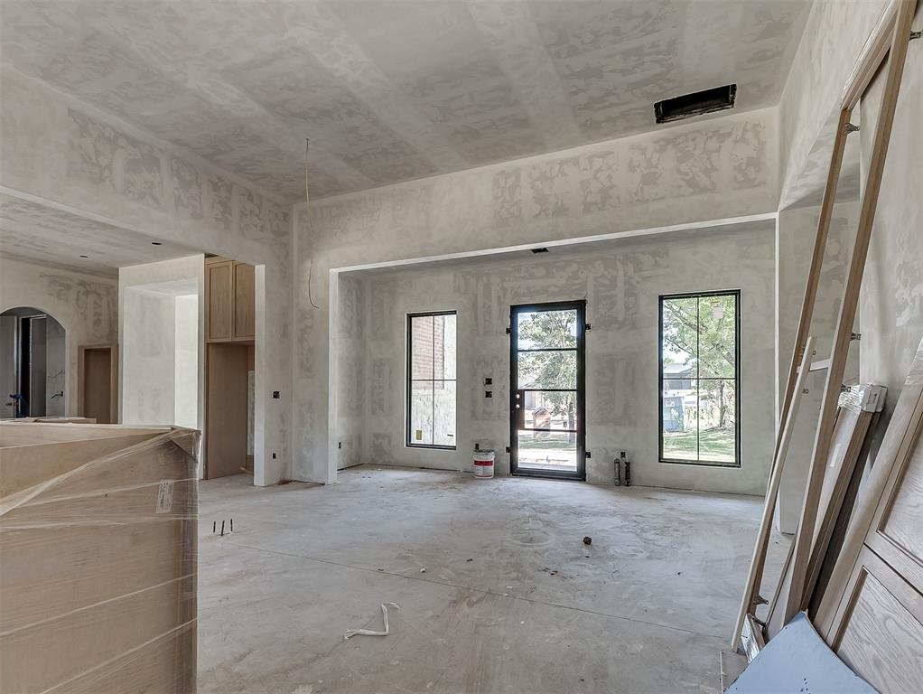 12924 Box Canyon Property Photo 10
