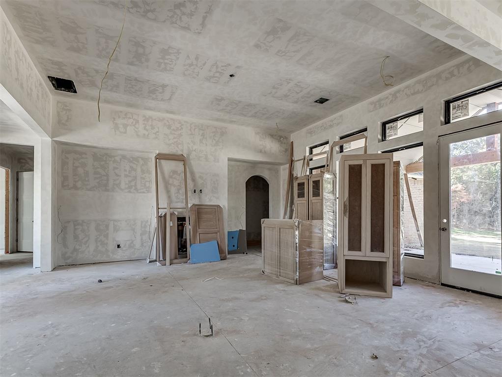 12924 Box Canyon Property Photo 12