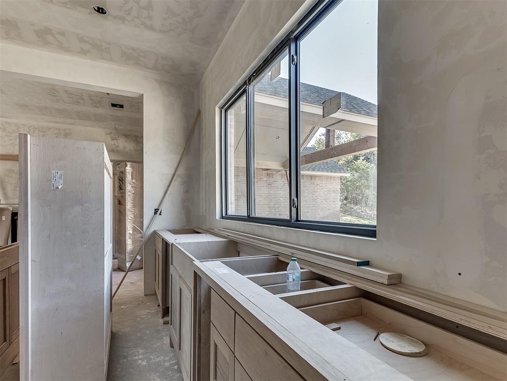12924 Box Canyon Property Photo 16