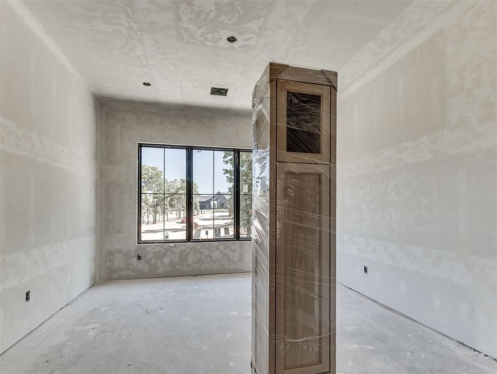 12924 Box Canyon Property Photo 19