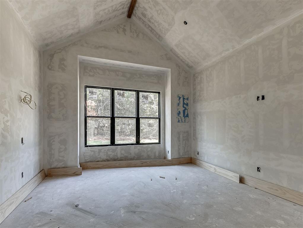 12924 Box Canyon Property Photo 20