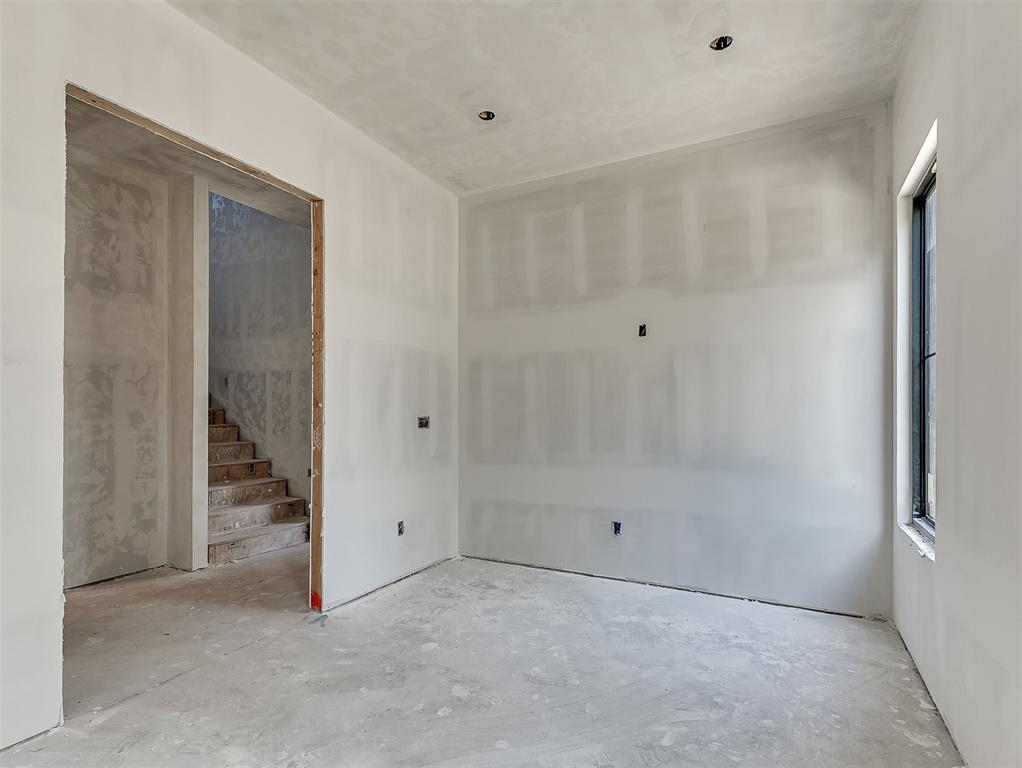 12924 Box Canyon Property Photo 25