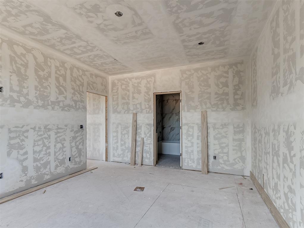 12924 Box Canyon Property Photo 34