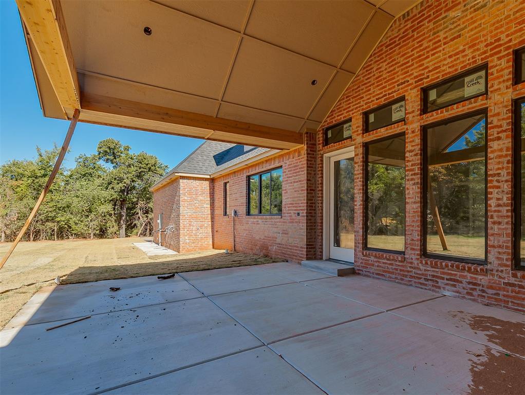 12924 Box Canyon Property Photo 39
