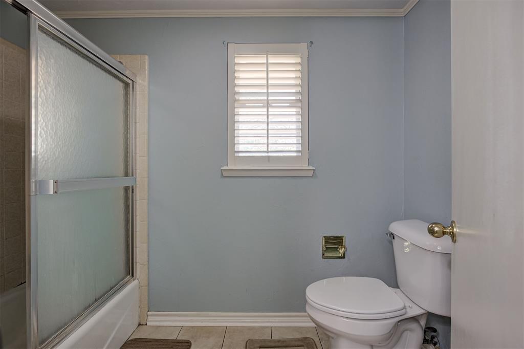 9721 Lakeland Terrace Property Photo 25
