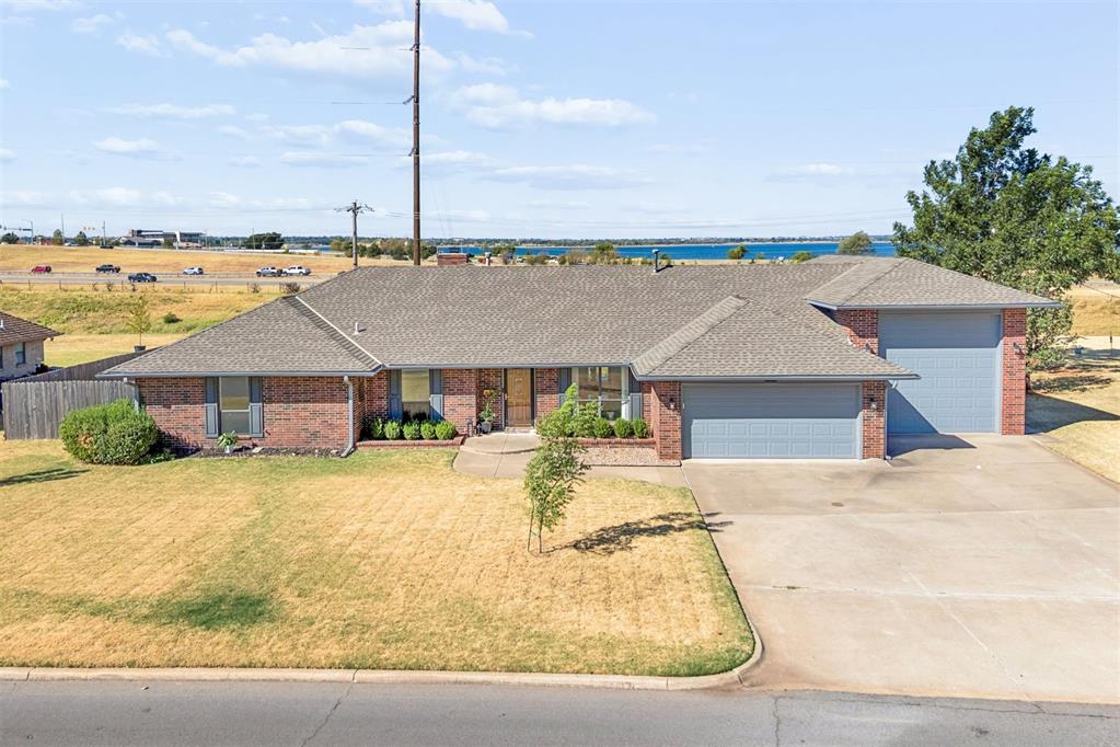 9709 Lakeshore Drive Property Photo 1