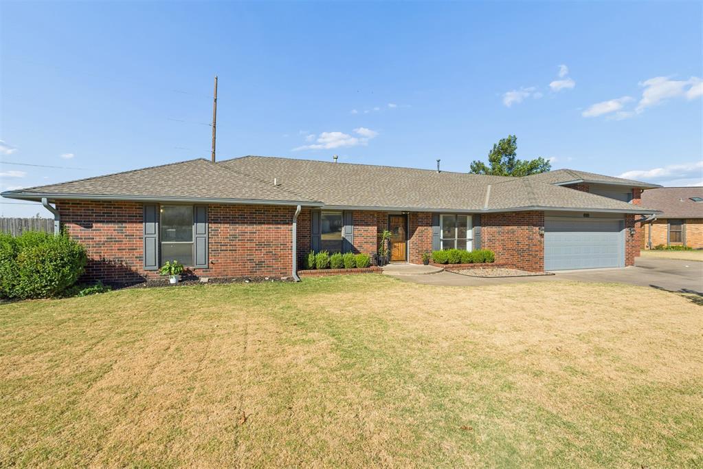 9709 Lakeshore Drive Property Photo 4