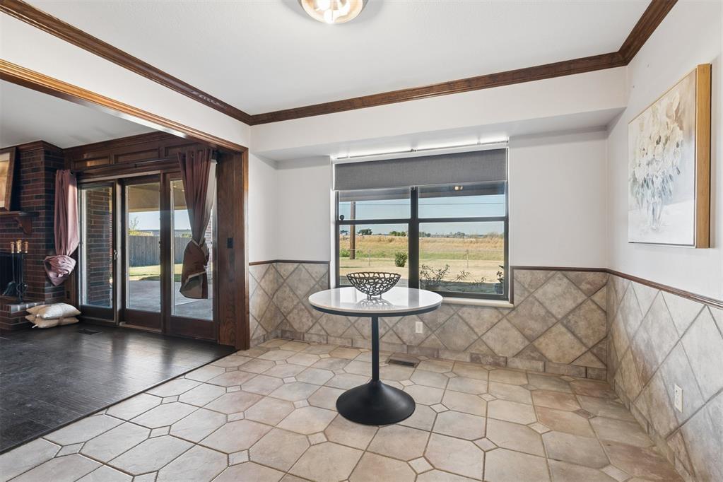 9709 Lakeshore Drive Property Photo 18