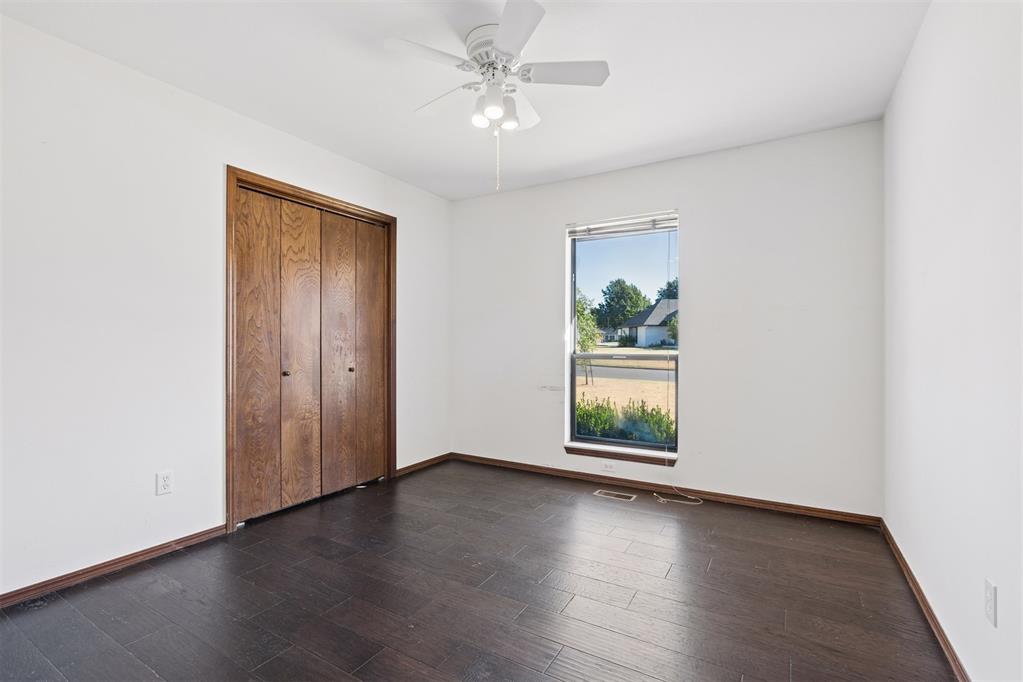 9709 Lakeshore Drive Property Photo 20