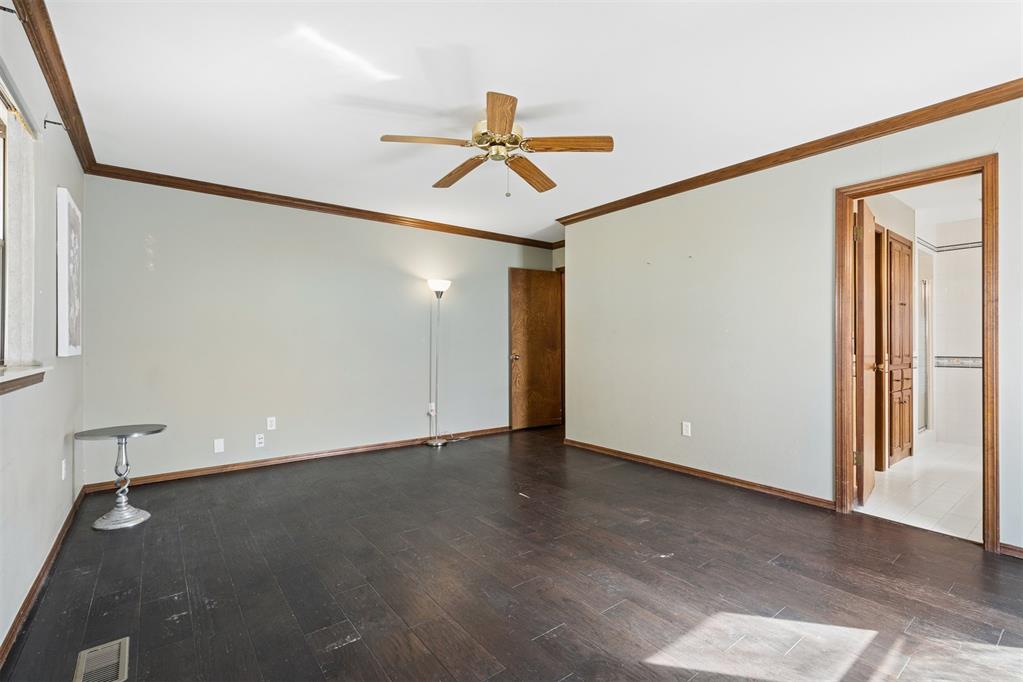 9709 Lakeshore Drive Property Photo 27