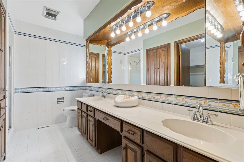 9709 Lakeshore Drive Property Photo 29