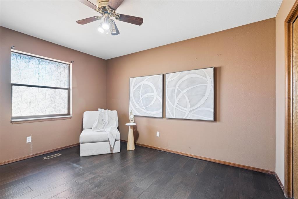 9709 Lakeshore Drive Property Photo 32