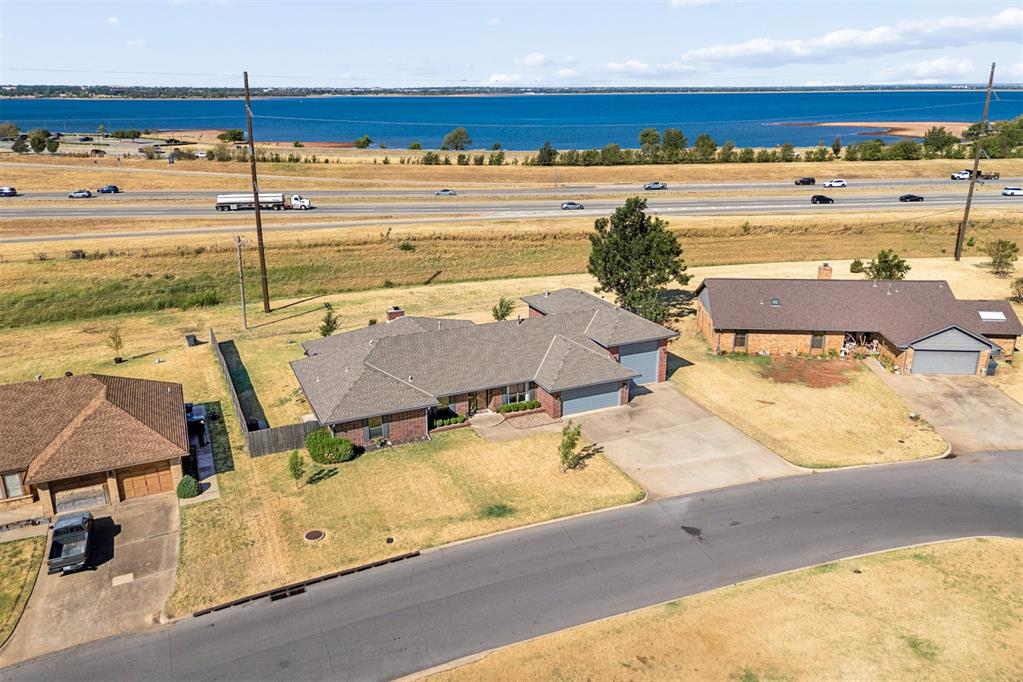 9709 Lakeshore Drive Property Photo 45