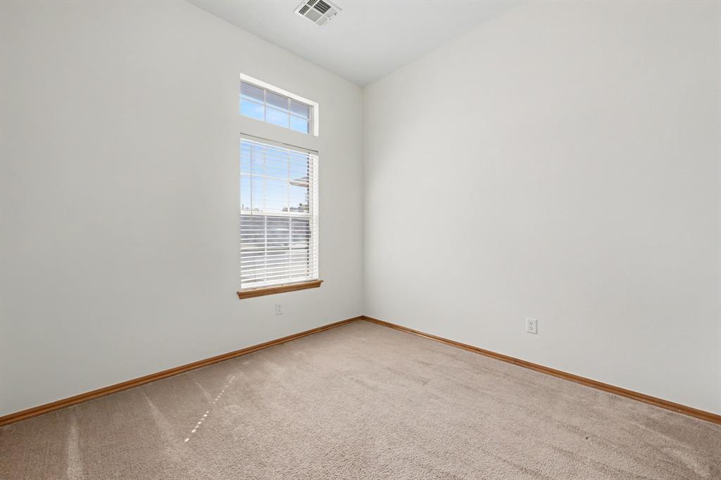8213 Aaron Drive Property Photo 25
