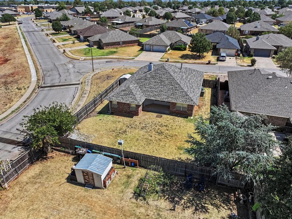 8213 Aaron Drive Property Photo 30