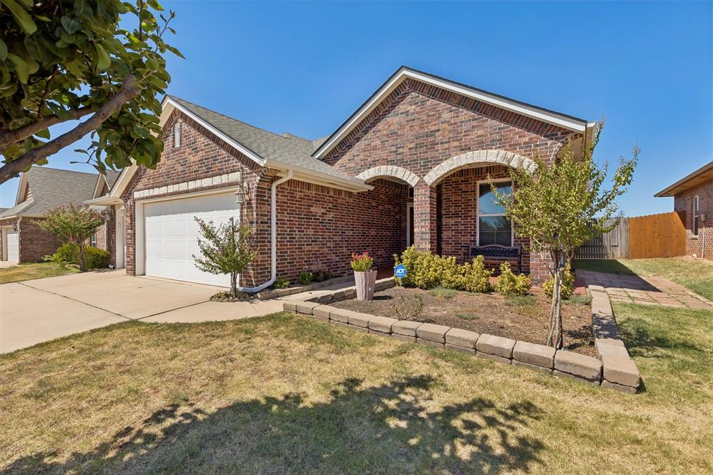 2113 Nw 158th Street Property Photo 2