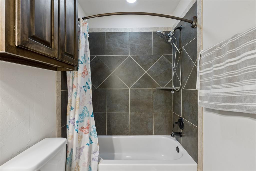 2113 Nw 158th Street Property Photo 33