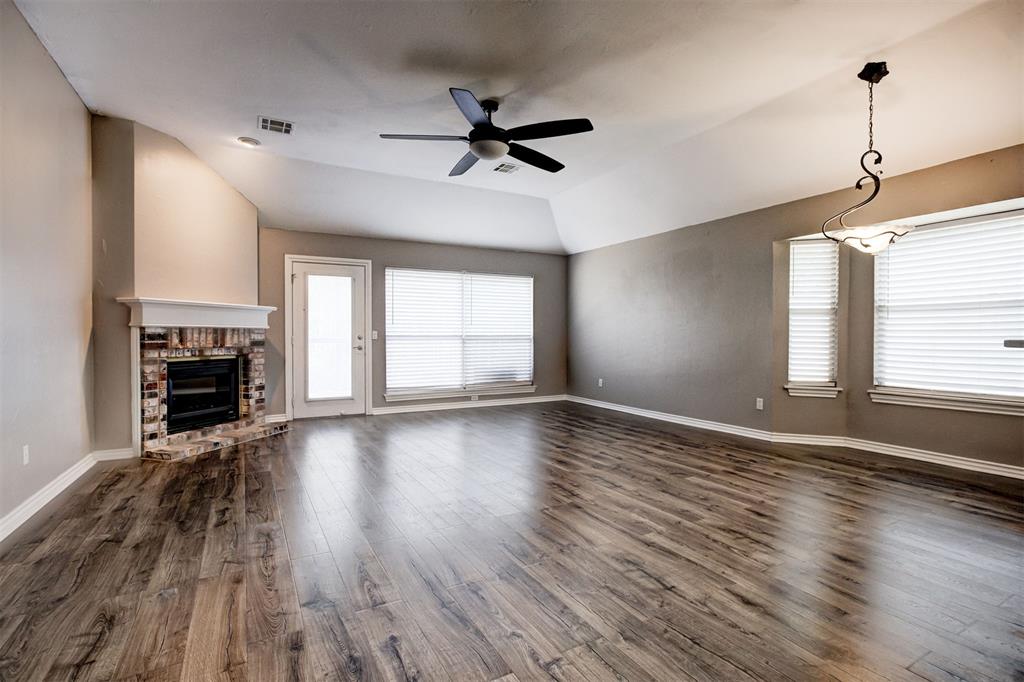 13232 Signature Circle Property Photo 8