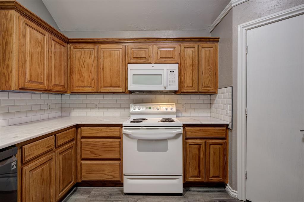13232 Signature Circle Property Photo 16