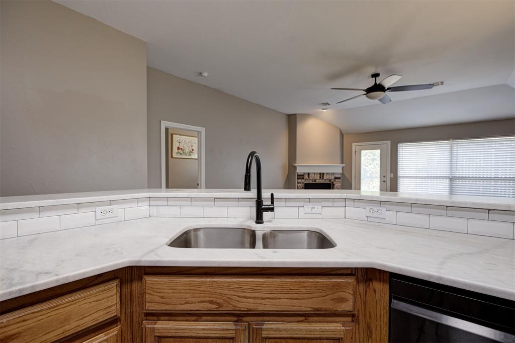 13232 Signature Circle Property Photo 18
