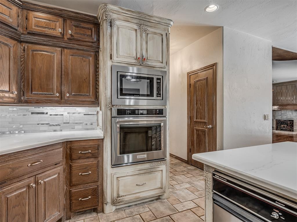 2104 Pinnacle Point Property Photo 12