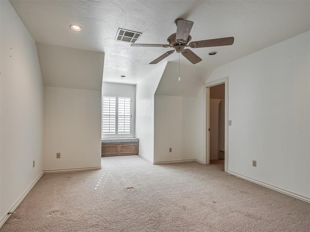 2104 Pinnacle Point Property Photo 31