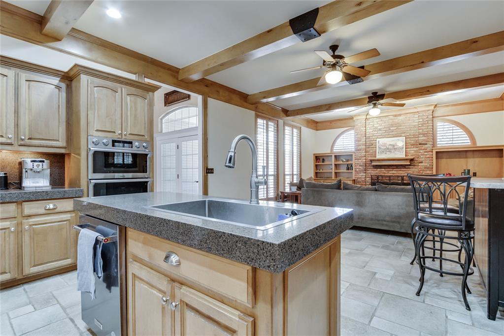 2301 Bay Hill Place Property Photo 16
