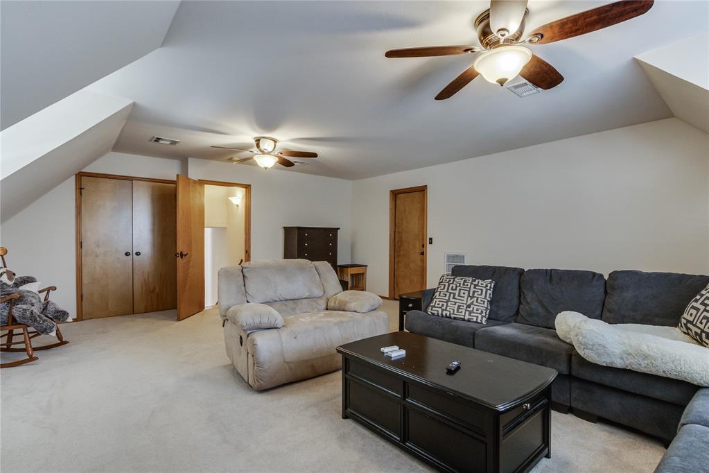 2301 Bay Hill Place Property Photo 30