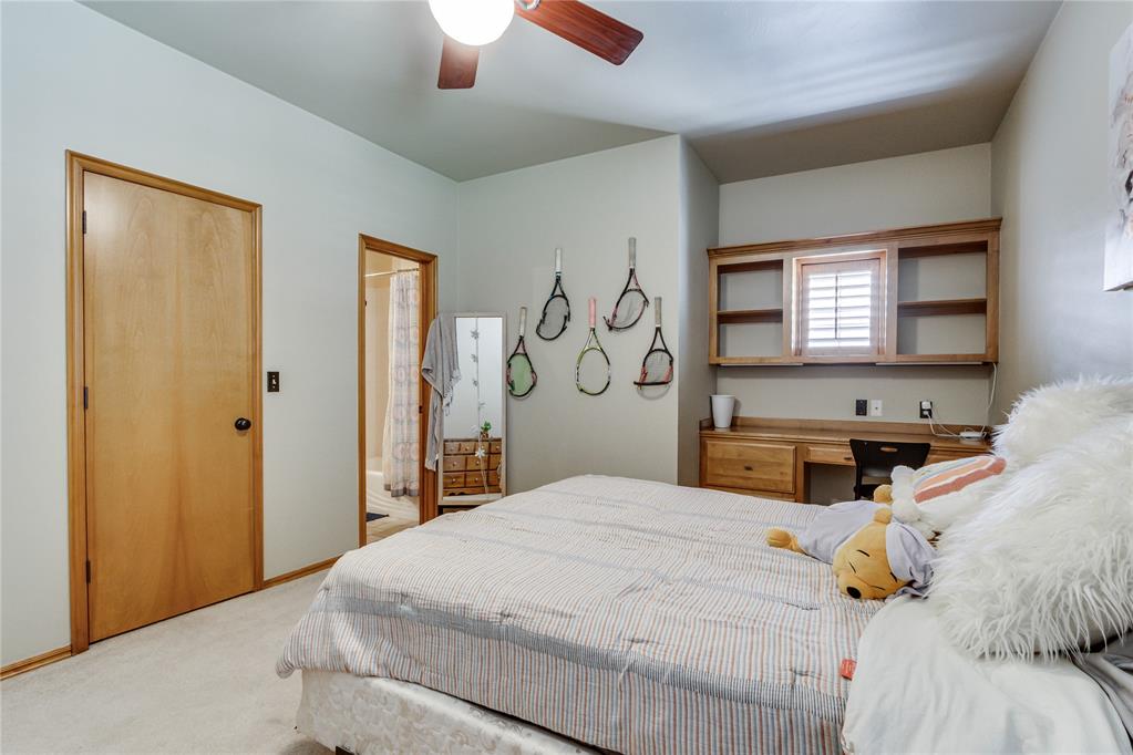 2301 Bay Hill Place Property Photo 35