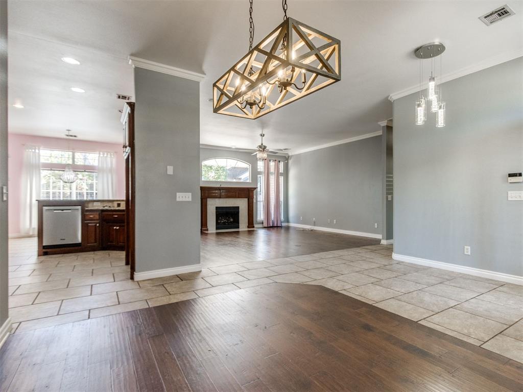 909 Hearthstone Property Photo 6