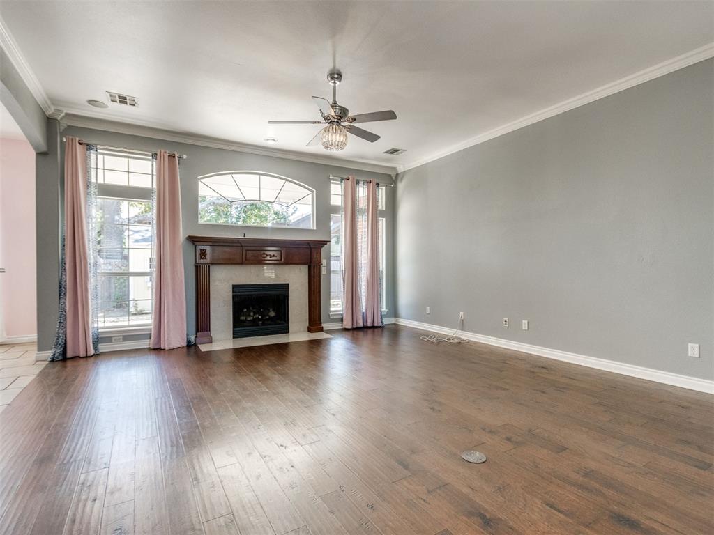 909 Hearthstone Property Photo 7