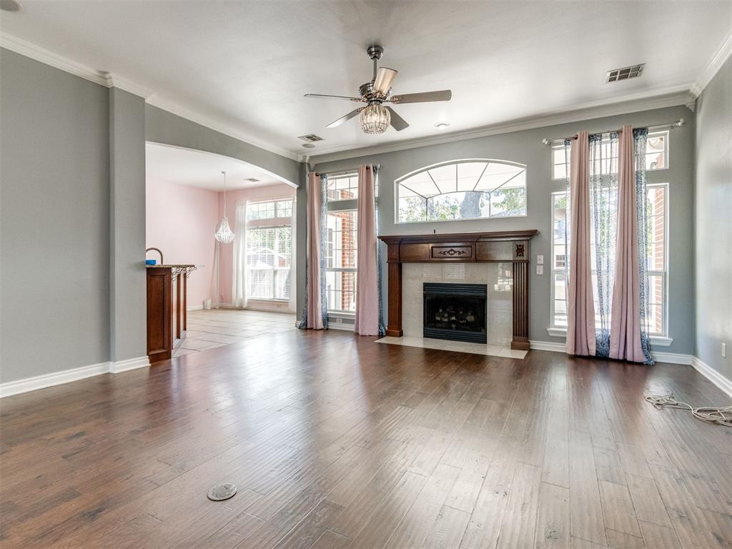 909 Hearthstone Property Photo 8