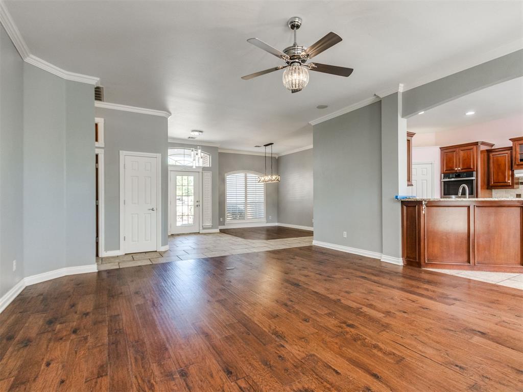 909 Hearthstone Property Photo 10