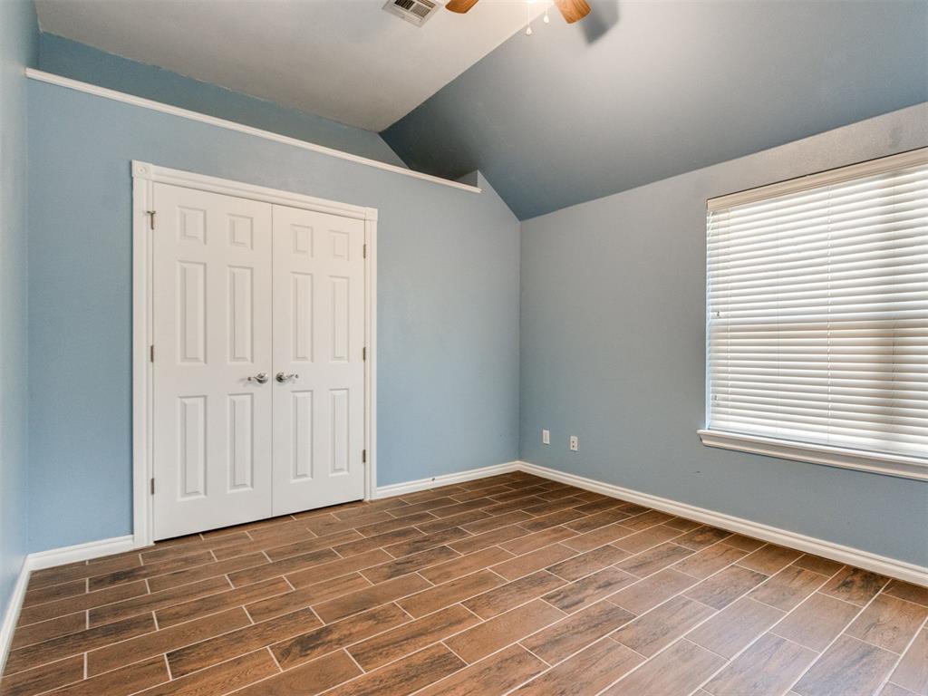 909 Hearthstone Property Photo 20