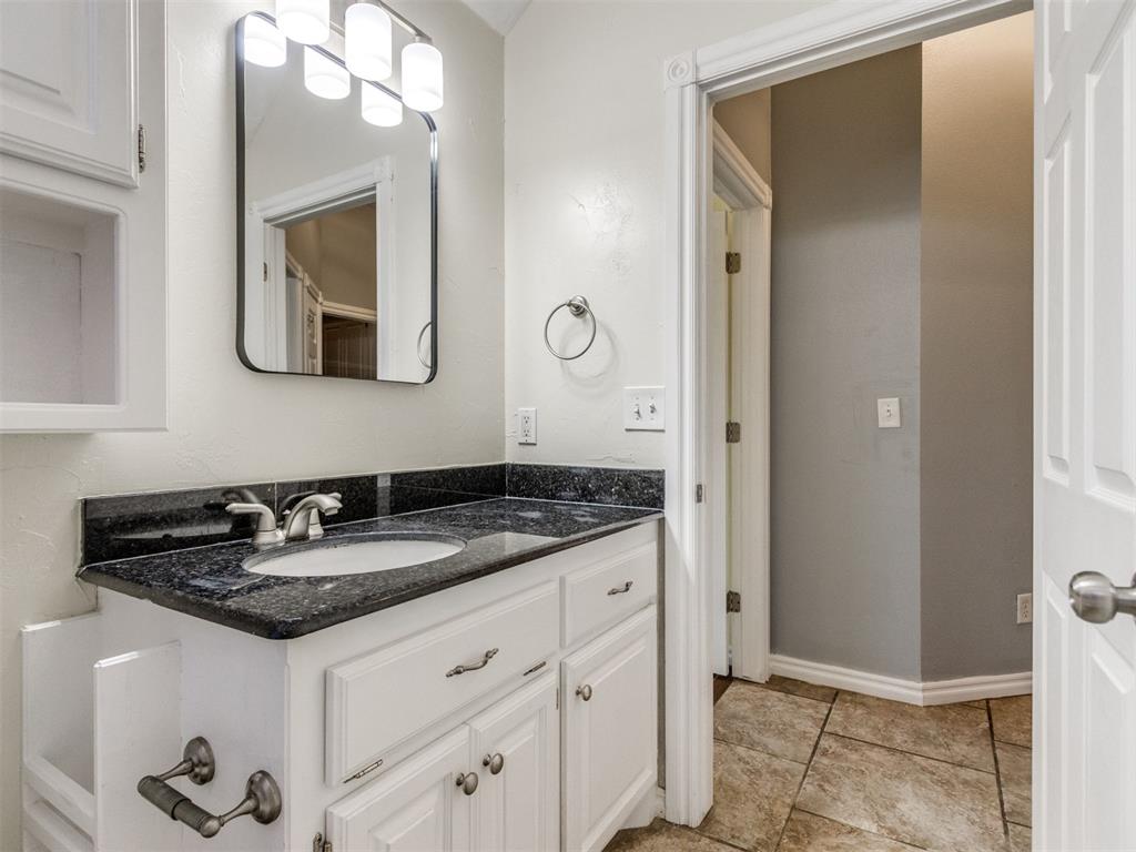 909 Hearthstone Property Photo 23