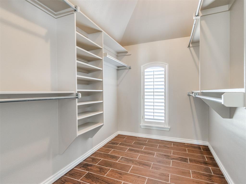 909 Hearthstone Property Photo 37