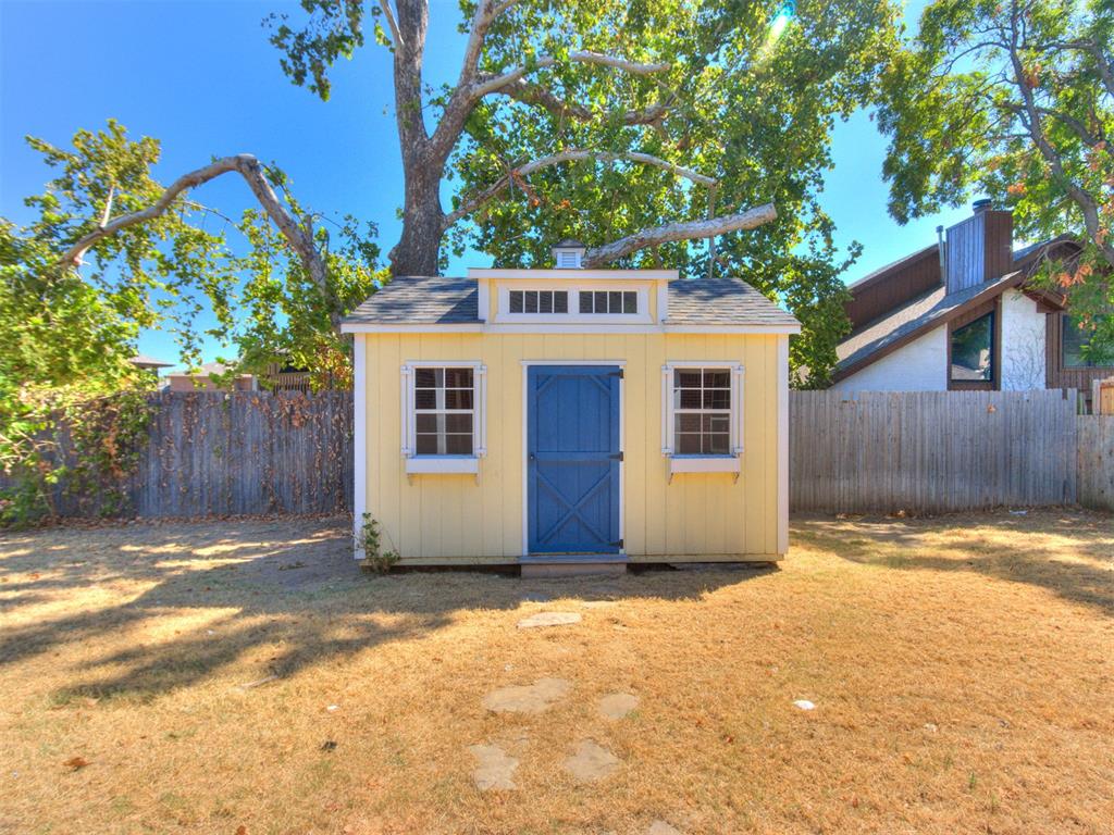909 Hearthstone Property Photo 40