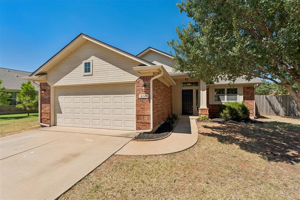 18529 Cola Drive Property Photo 1