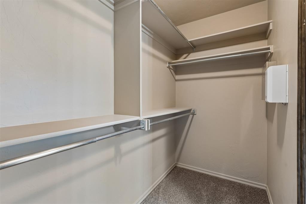 18529 Cola Drive Property Photo 13