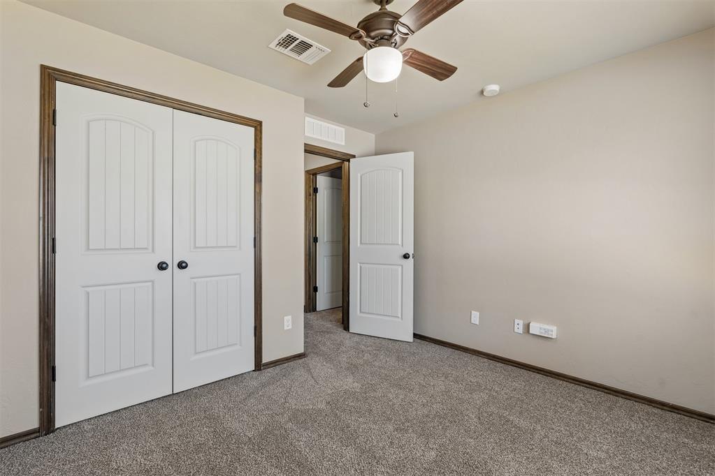 18529 Cola Drive Property Photo 15