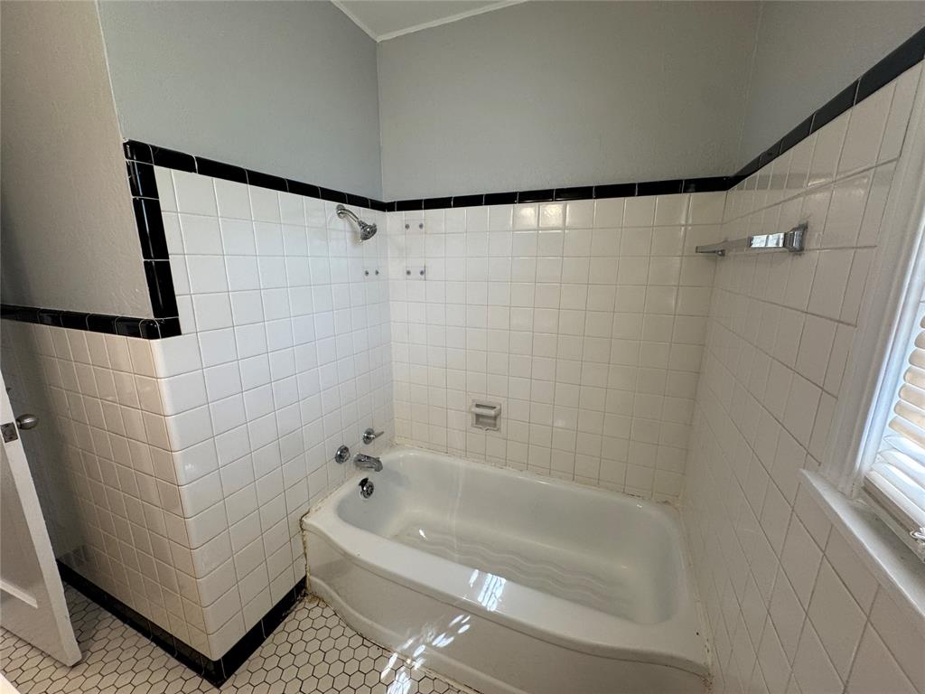 3105 W Park Place Property Photo 13