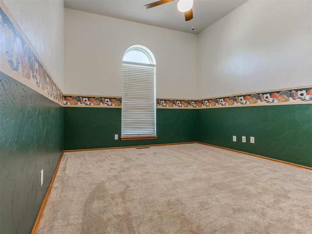 109 S Ramblin Oaks Drive Property Photo 34