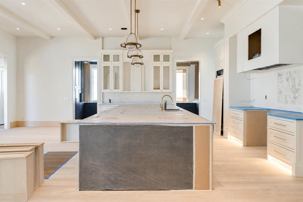 20886 Alba Court Property Photo 11