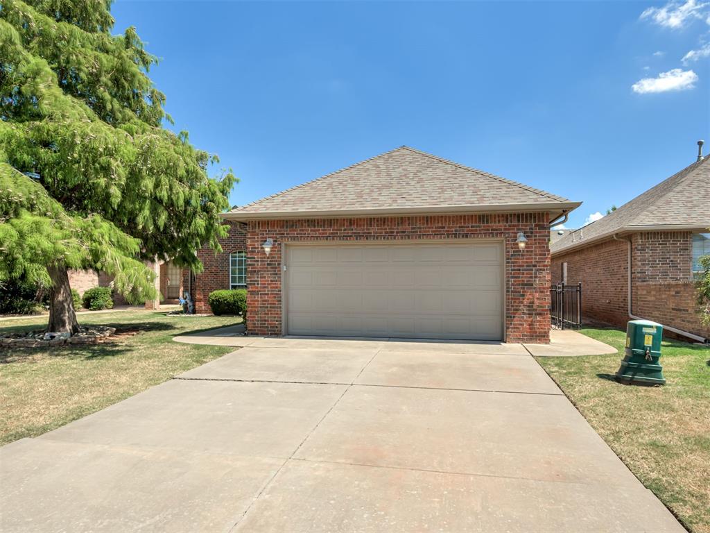 15624 Traditions Drive Property Photo 1