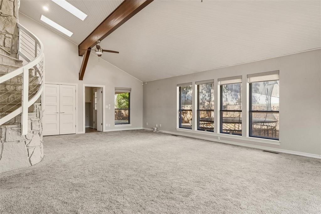 620 Park Place Property Photo 14