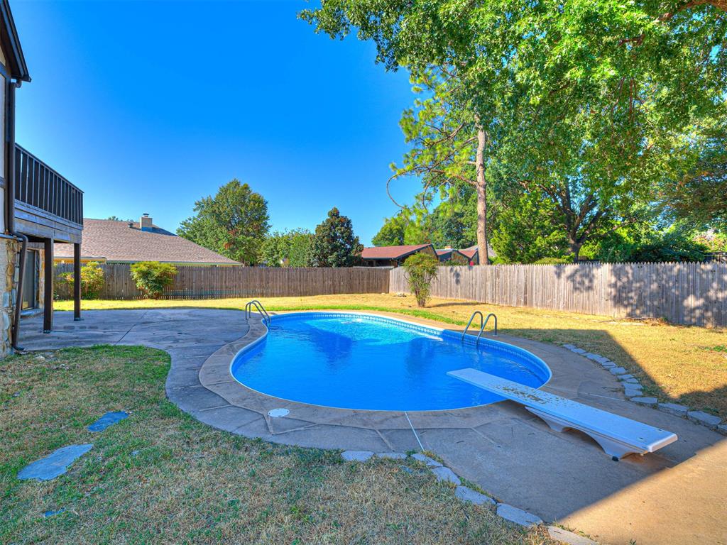 706 Heatherhill Drive Property Photo 33