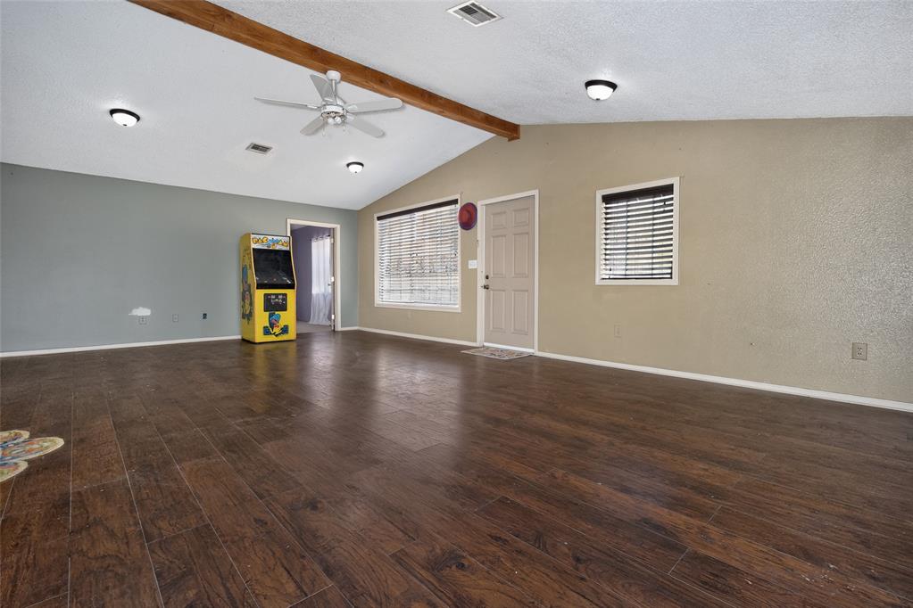 10260 250th Street Property Photo 19