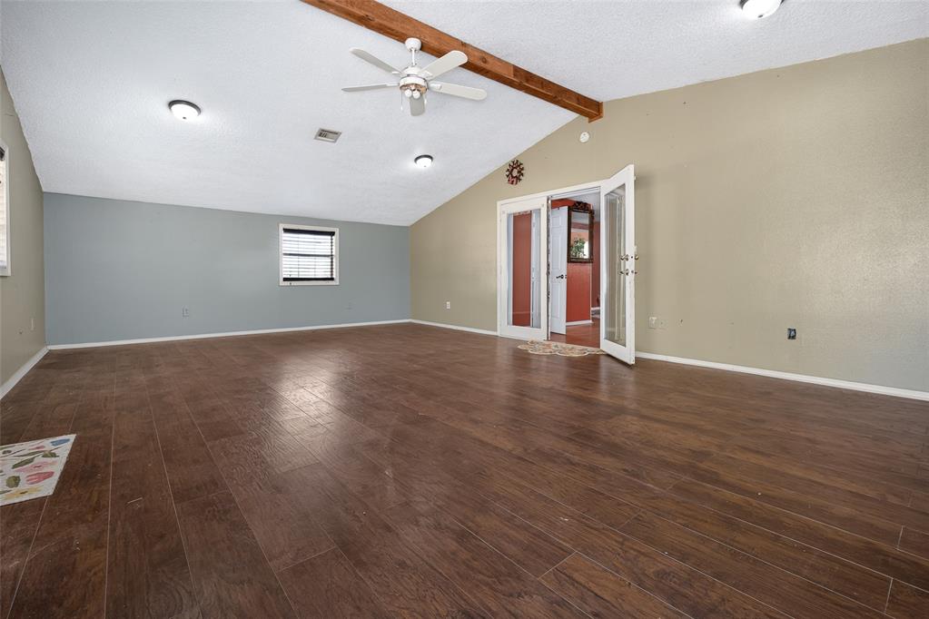 10260 250th Street Property Photo 20