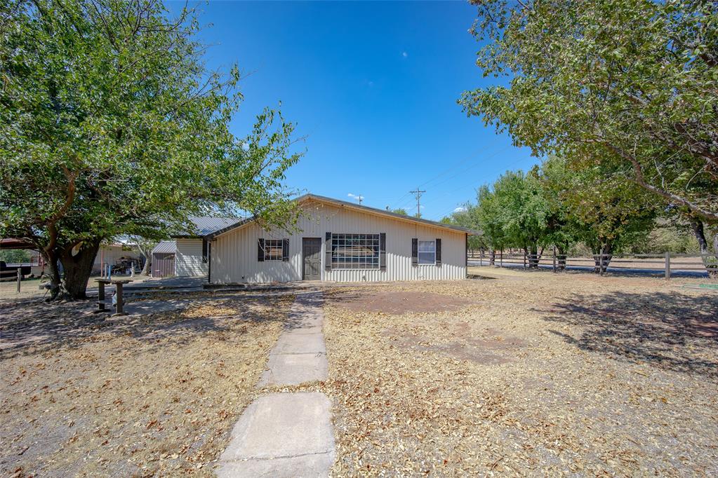 10260 250th Street Property Photo 23